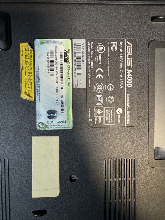 Portátil Asus A4000