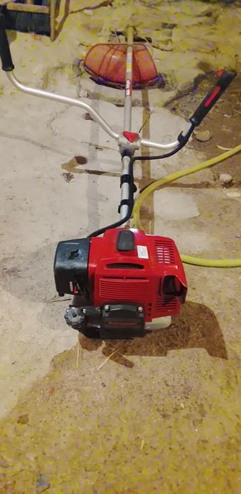 Vendo rocadora kawasaki tj53s vai tbm uma motosserra