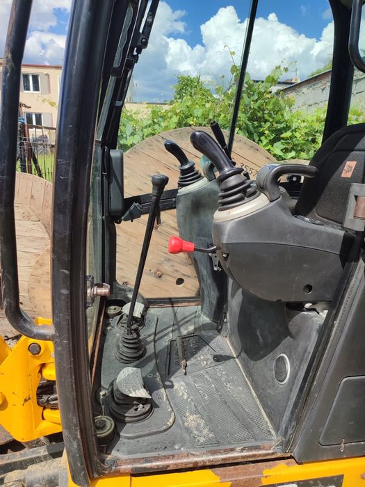 JCB 8018 | 2014 r. | 3 łyżki | Faktura VAT
