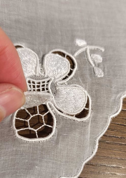 Par de Naperons em Organdi