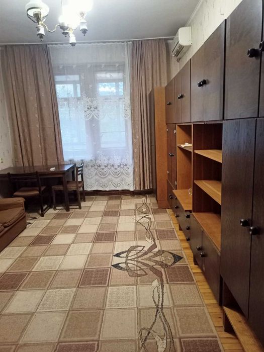 (13) Сдам 2х комн. "сталинку" в престижном р-не, 2 ст. Б. Фонтана,