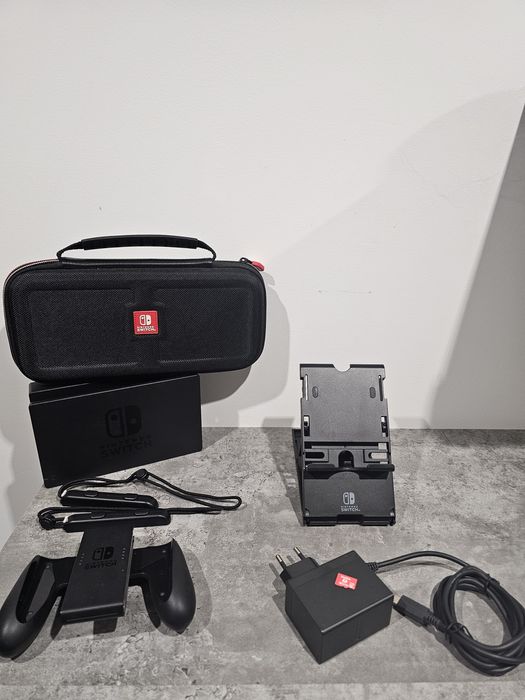 Nintendo Switch com extras