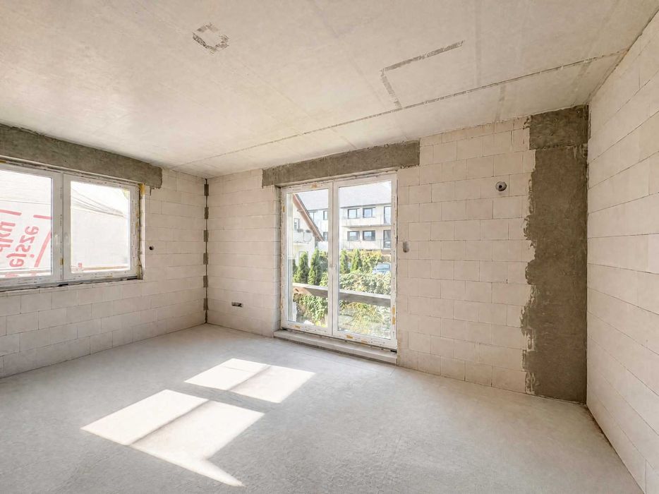 NA SPRZEDAŻ - mieszkanie ok. 40 m2 + taras ok. 14 m2 + ogród ok. 78 m2