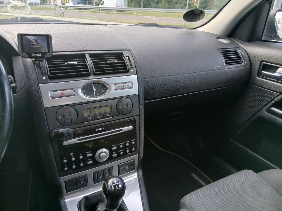 Ford Mondeo 2007r. 2.0 benzyna Klima