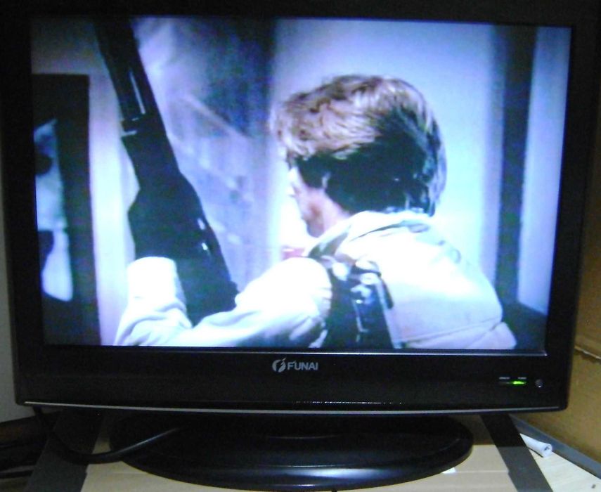 Telewizor 19" LCD analog tv euro złącze vga hdmi