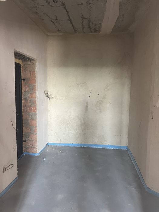 Продам 2-х кімнатну квартиру р-н. Ботанічного саду.