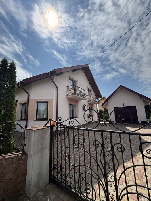 Продається житловий будинок з євроремонтом - Підрясне - Фуджикура