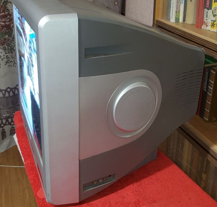 Телевизор Philips 21HT5504-01Z (гостиничный)