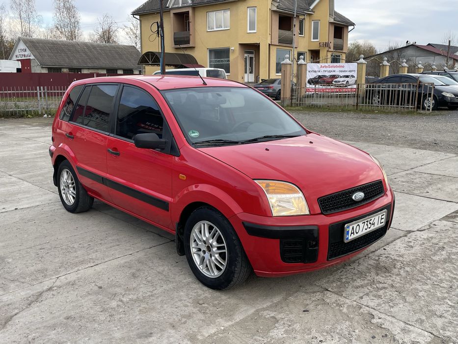 Ford Fusion ( Official )