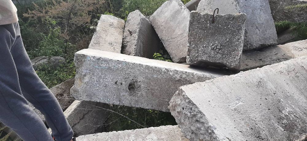 Плити перекриття 6.30 Плити перекриття 6 метрові. Є посилені.