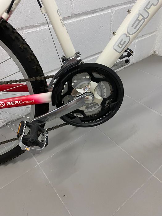Bicicleta BERG - roda 24"