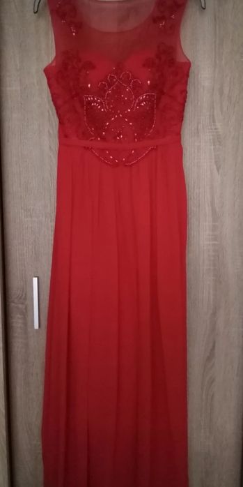 Długa suknia damska