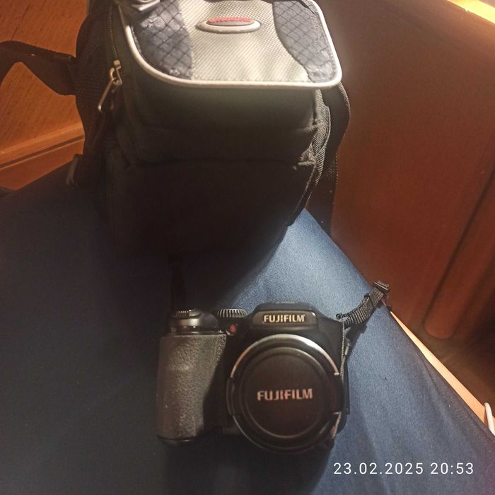 Aparat Fujifilm FinrPix S5800+torba fotogr.