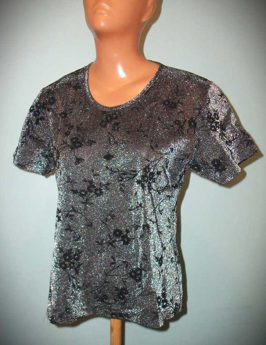 Srebrno-czarna bluzka, Masai