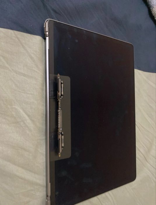 Tela LCD MacBook Pro 13” (A1706 / A1932 / A1989 / A2159)