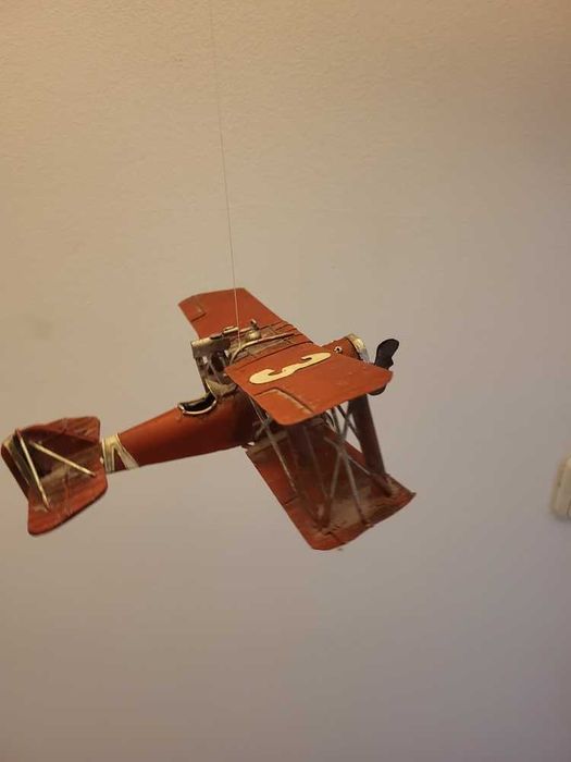 Avião Réplica Fokker Dr.I Barão Vermelho