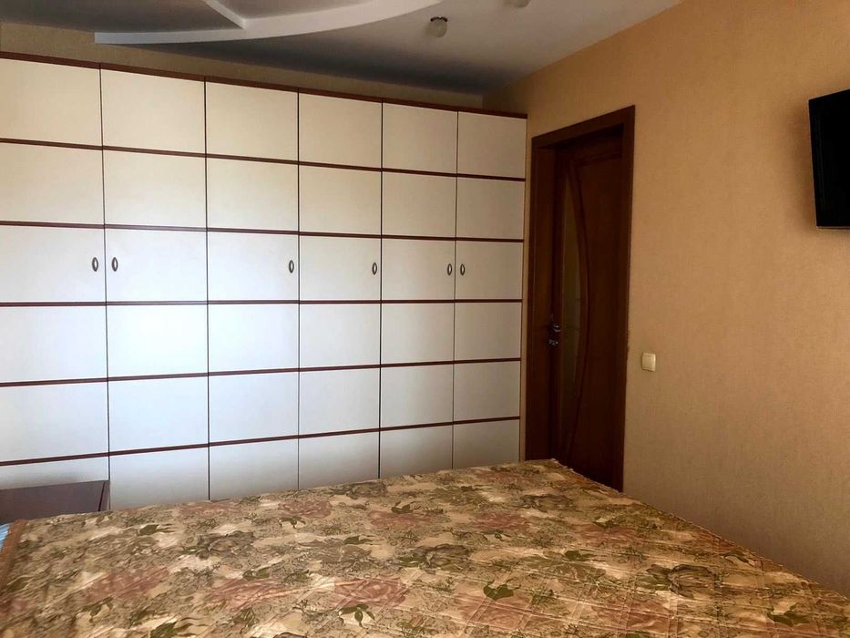 Сдам 2х-комнатную квартиру на Таирова
