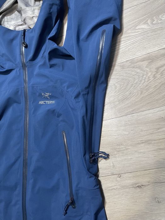 Arcteryx Zeta Ar jacket goretex womens
