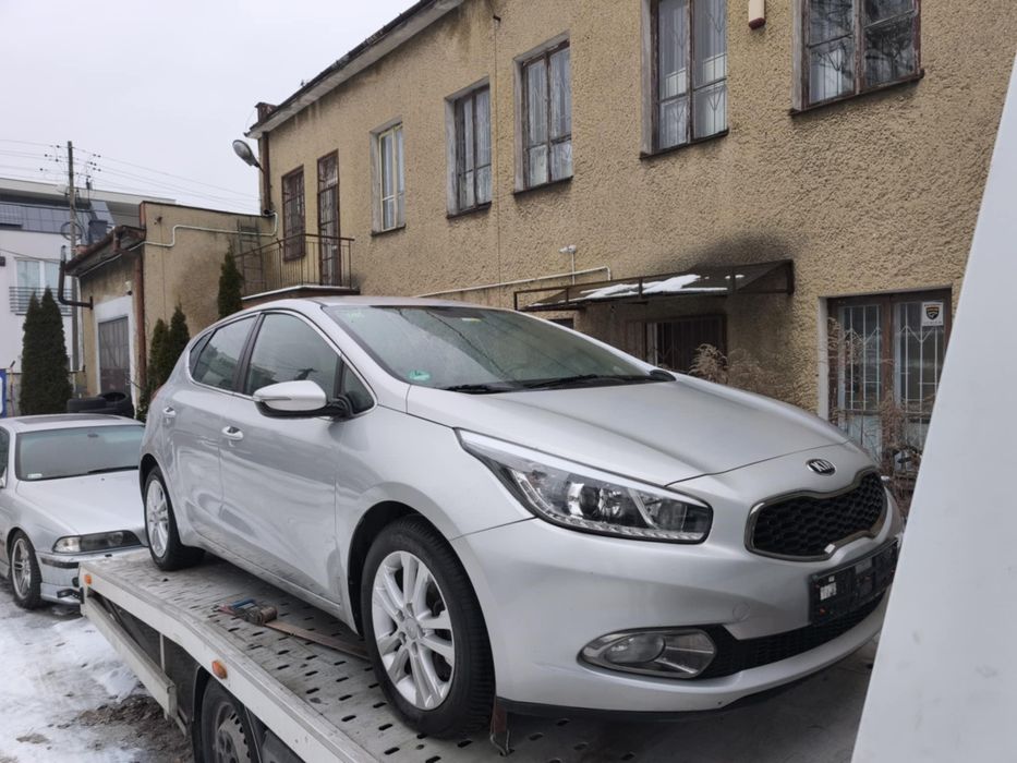 Kia ceed 2 2012r 1.6crdi 128km kamera, alu, led