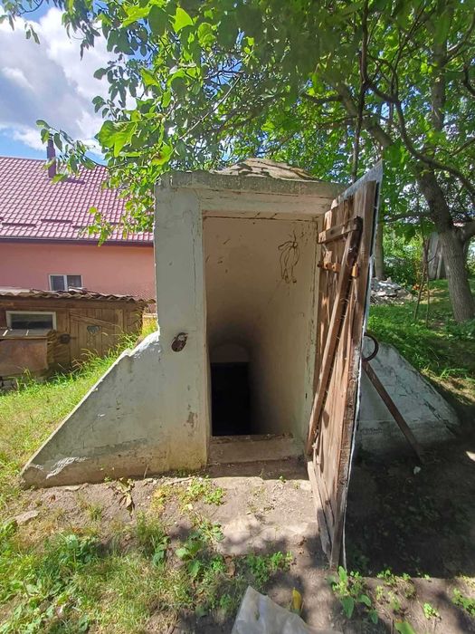 Продаж дачного будинку з виходом до води, с. Долина, Обухівський район