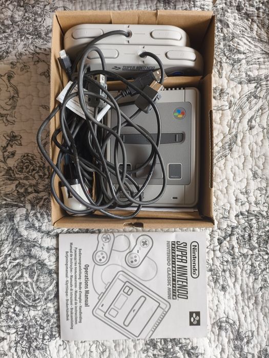 Super Nintendo Classic Mini