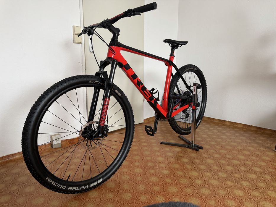 Карбоновий велосипед Trek Procaliber 9.5