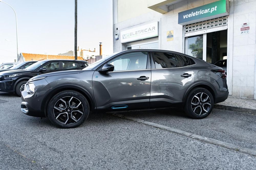 Citroën e-C4 X Shine