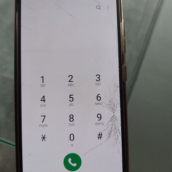 Samsung galaxy S20 FE zbity ekran