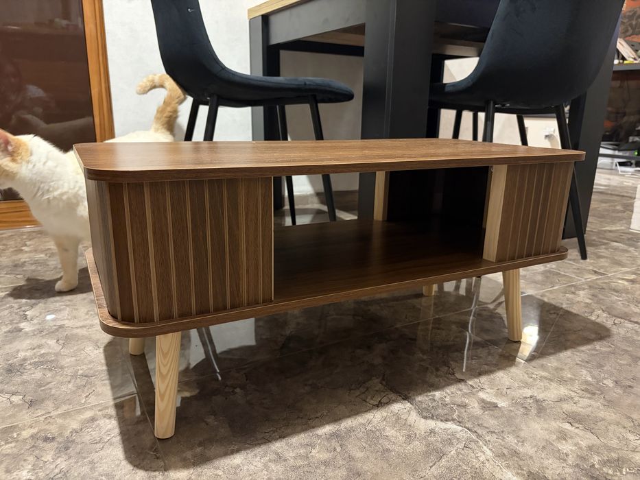 Stolik kawowy do salonu