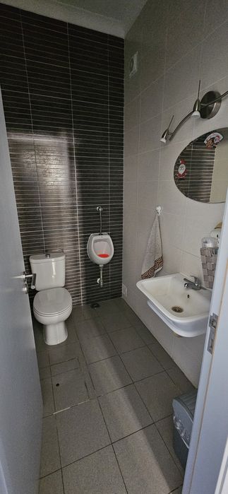 Loja 100m² Comércio/Serviços – Atalaia (Montijo)