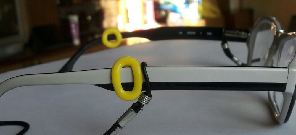 Фиксаторы для очков