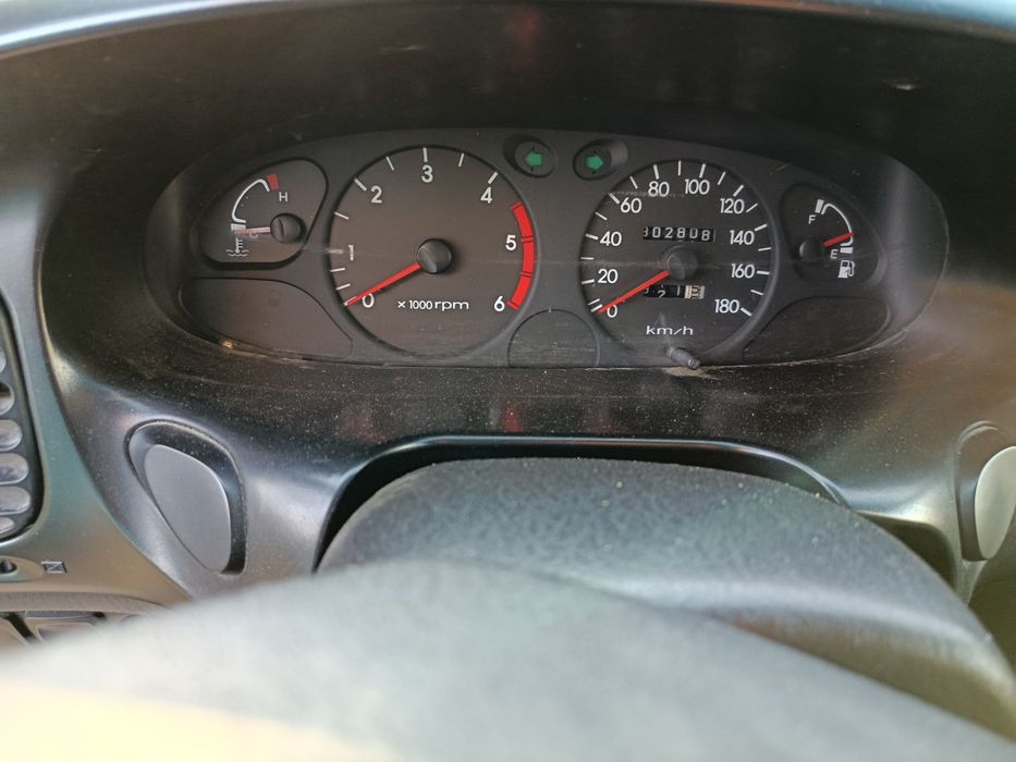 Hyundai H1 2.5 TDI