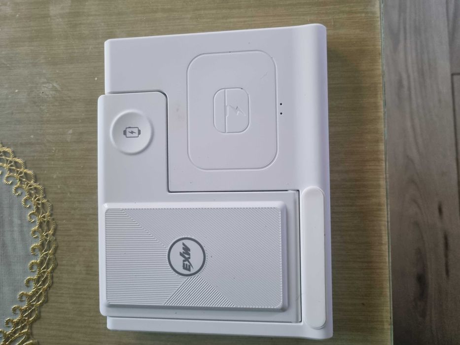 Stacja ładująca indukcyjna 3w1