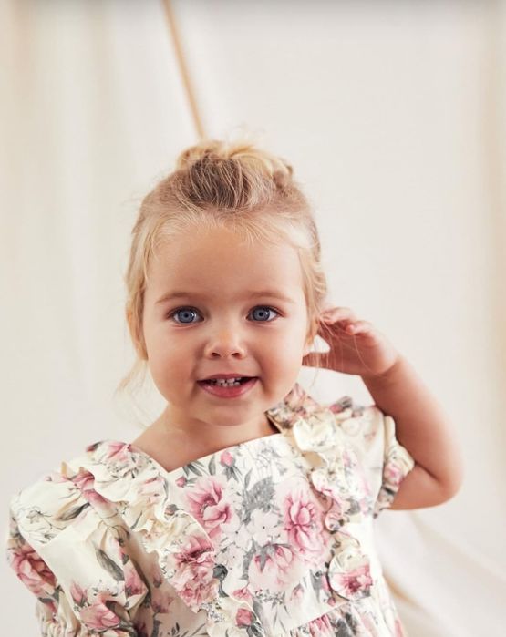 Нереальна сукня вад next 3-4 роки. 98-104