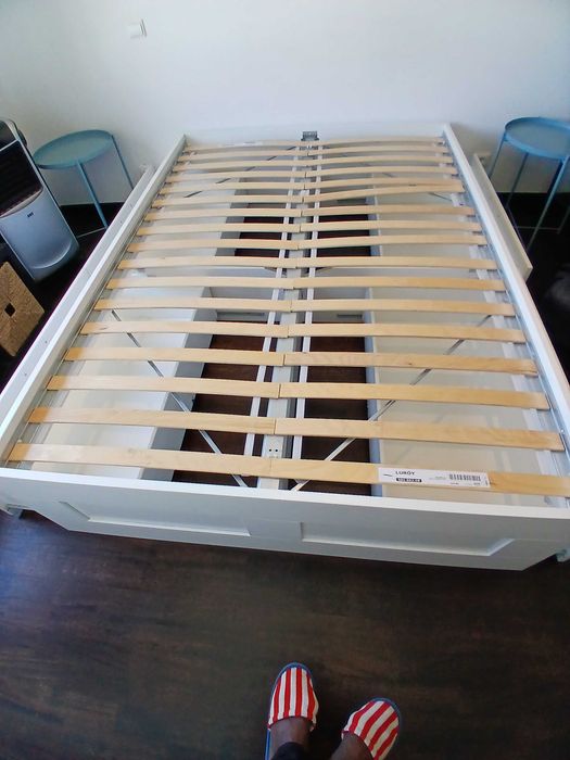 Vendo cama Casal Nova - Pouco usada