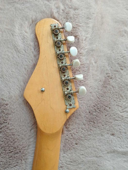 Guitarra Eléctrica Teisco EG-2 - Japão - 1960 Moreira • OLX.pt