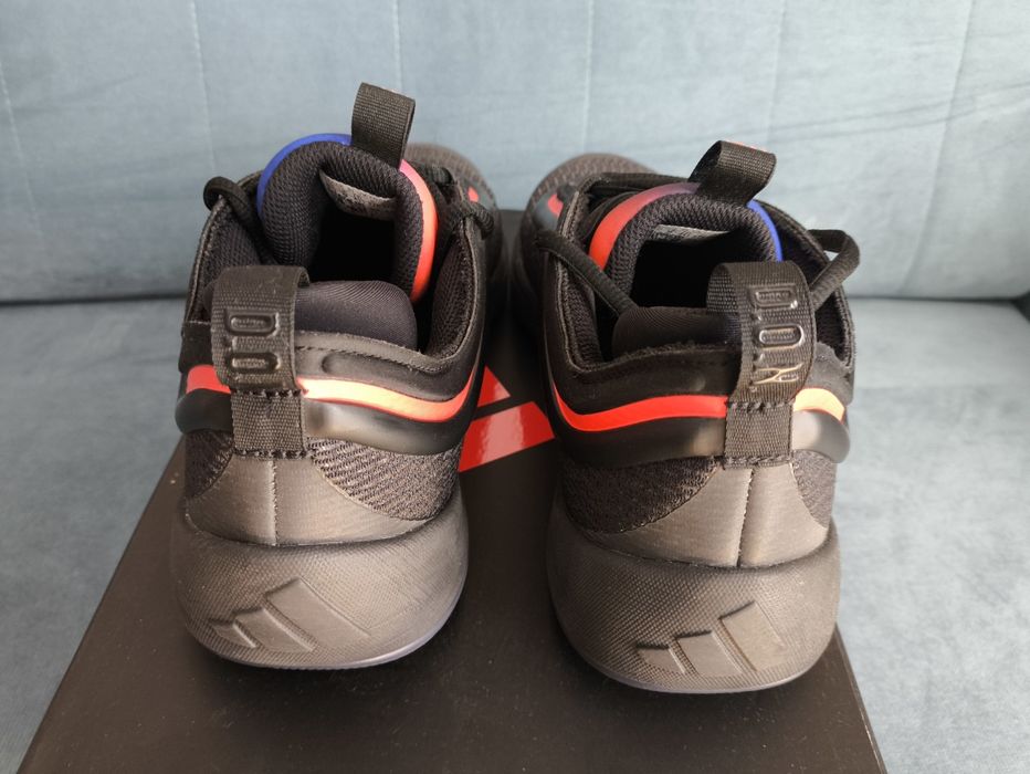 Buty do koszykówki Adidas D.O.N. Issue 6 rozmiar 43