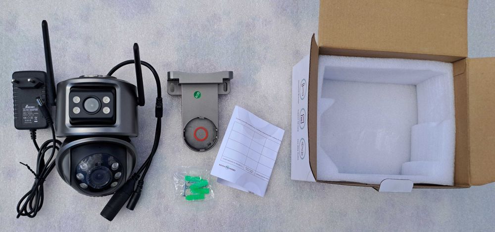 Бездротова поворотна Wi-Fi камера Green Vision + якісний блок живлення 12V на 2А