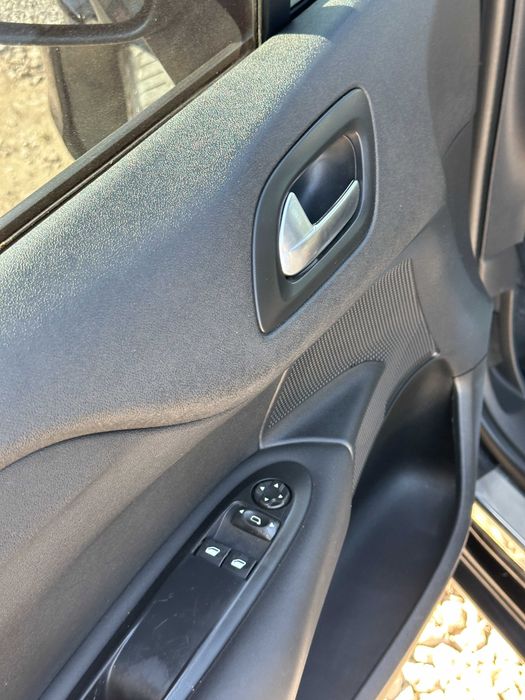 Продам Citroen C4 2012 рік можлива розстрочка,кредит,обмін!
