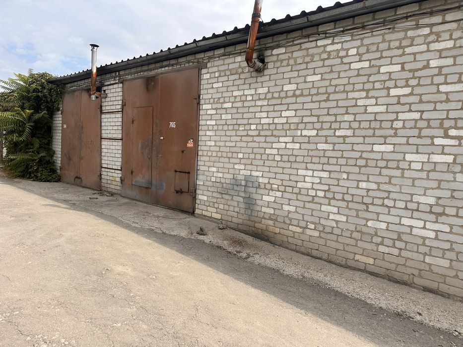 Здам в оренду бокс,приміщення,гараж на Кротова