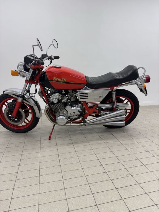 Benelli 750 sei - primeira mota de 6 cilindros
