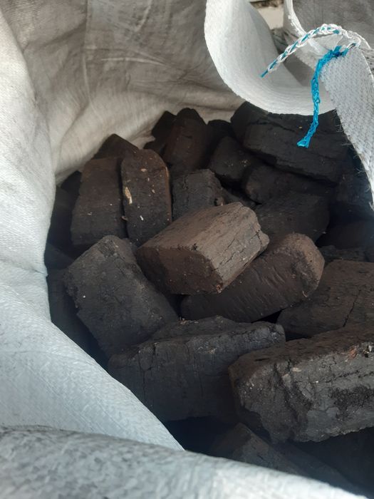 Brykiet torfowy węgiel ekogroszek