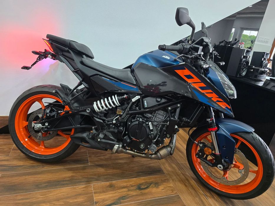 KTM