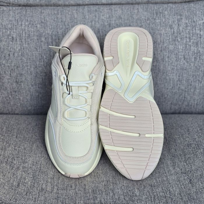 Жіночі кросівки Calvin Klein