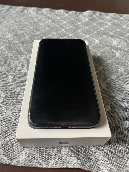 Telefon Iphone 11