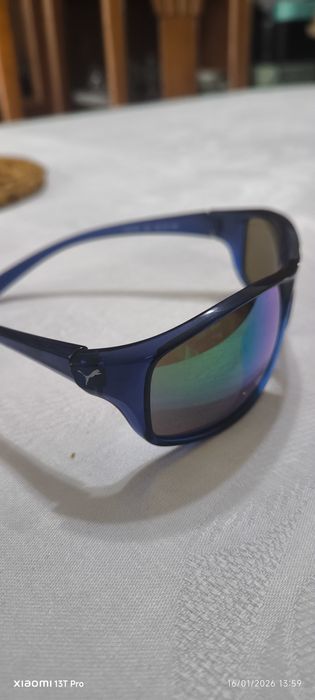 Óculos de sol da Puma