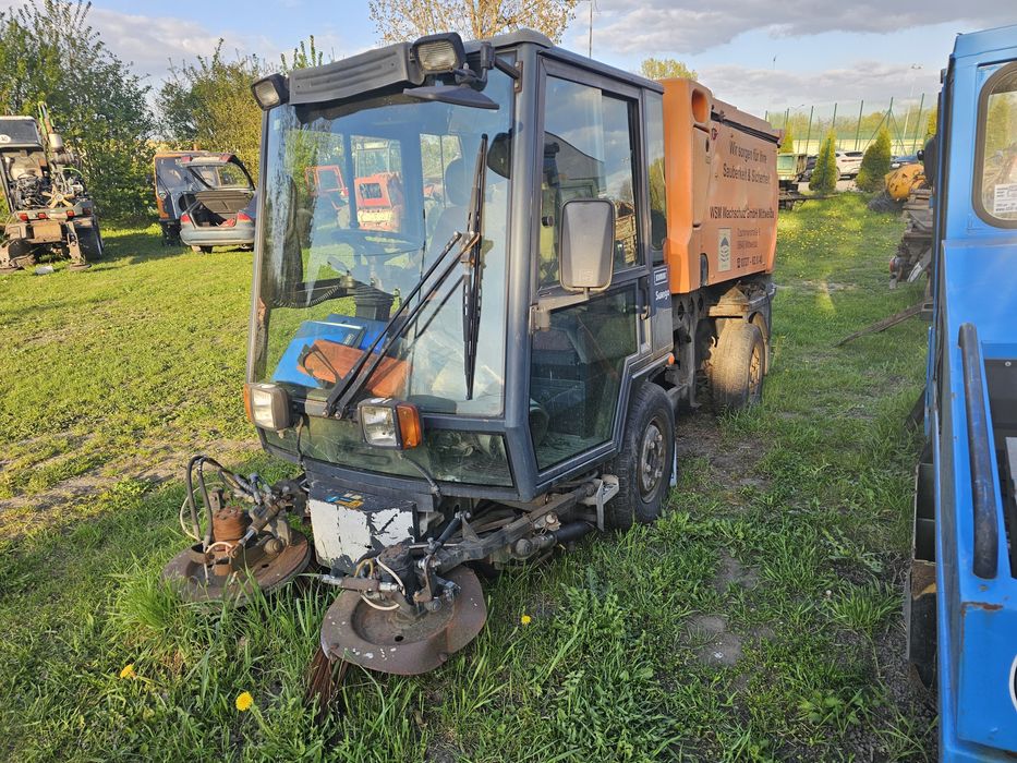Zamiatarka schmidt swingo vm motori 64b 4