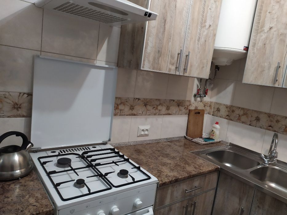 Подобово,Центр міста!1-2 кім.,Фиск.чек.Чисто!!Соборна 58