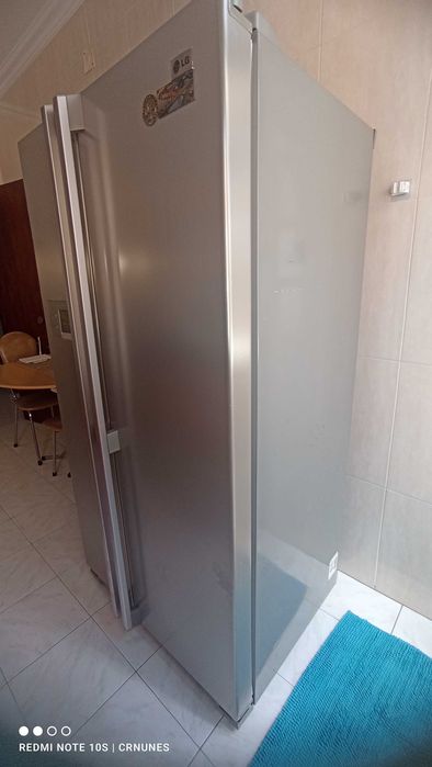 Vende - se este frigorífico