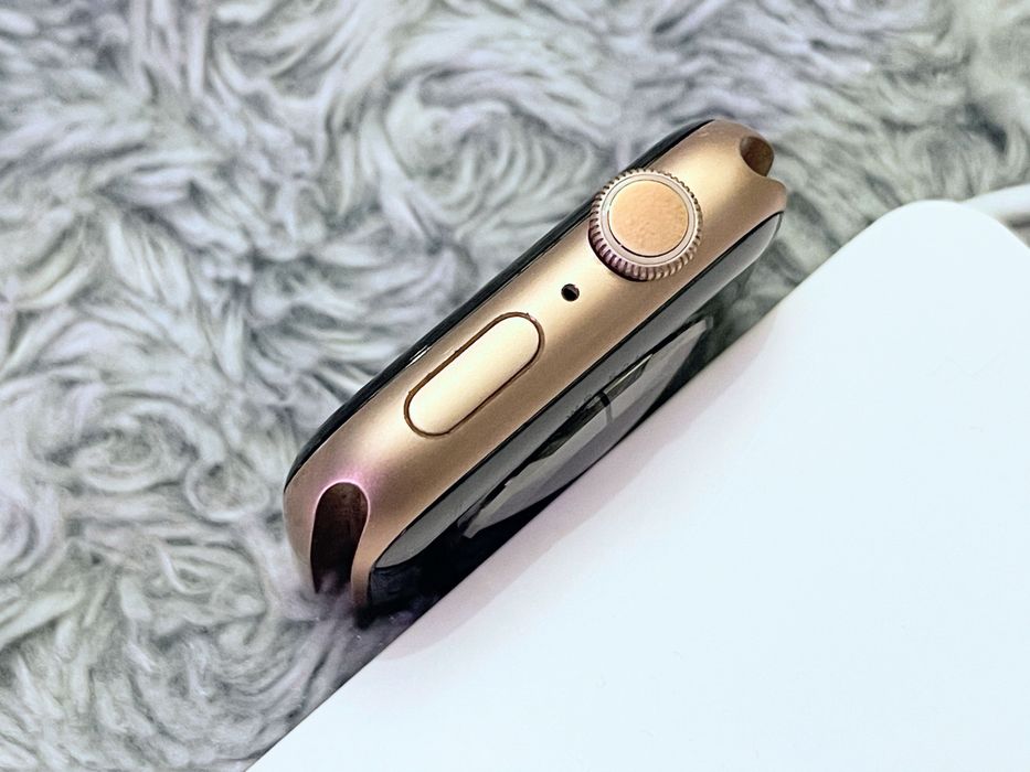 Apple Watch 5 (44 mm) идеал, комплект! А2093